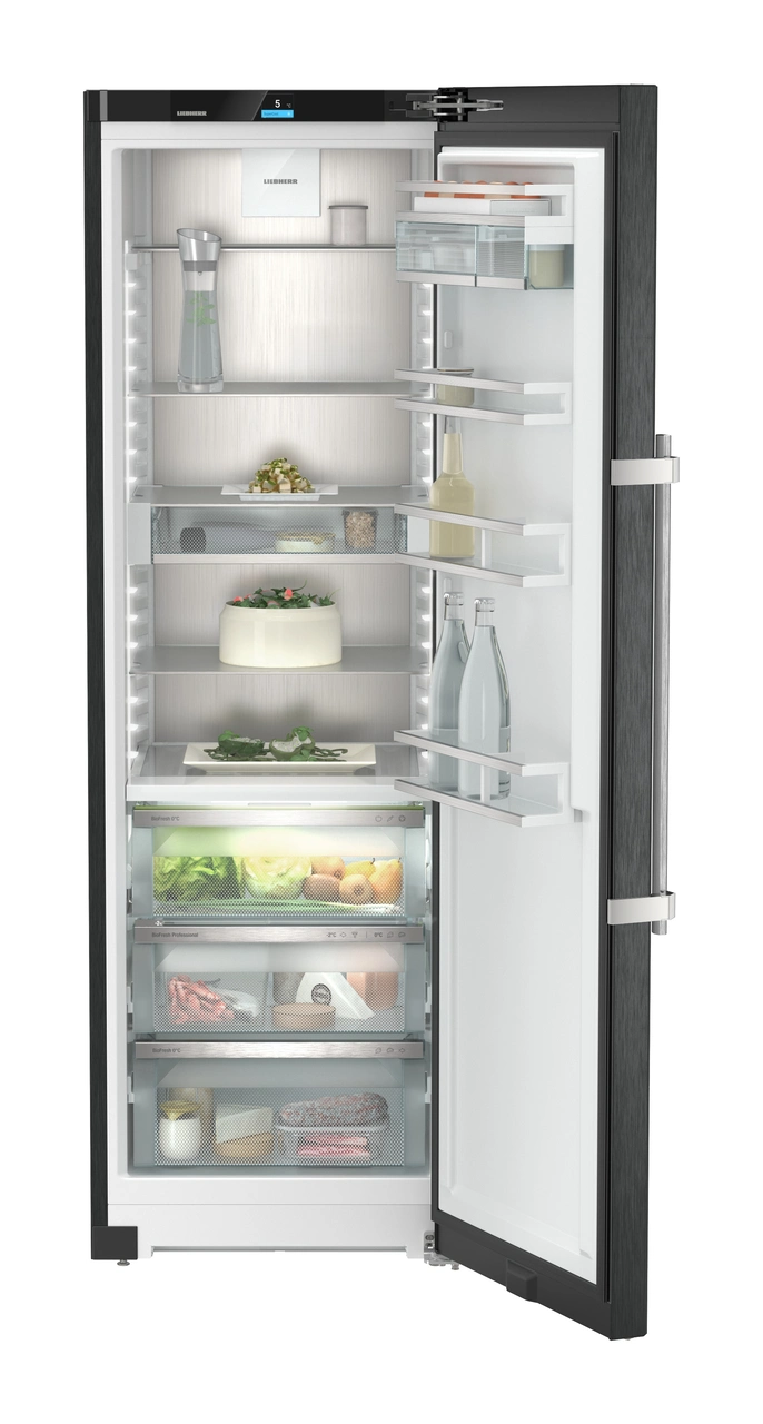 Product image, Perspective: straight open decorated, Freestanding refrigerator with BioFresh Professional, Casing colour: BlackSteel, Door colour: BlackSteel