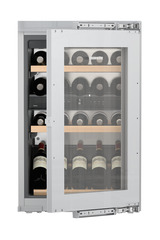 Product image, Perspective: straight half-open decorated, Built-in multi-temperature wine cabinet, Casing colour: silver, Door colour: silver