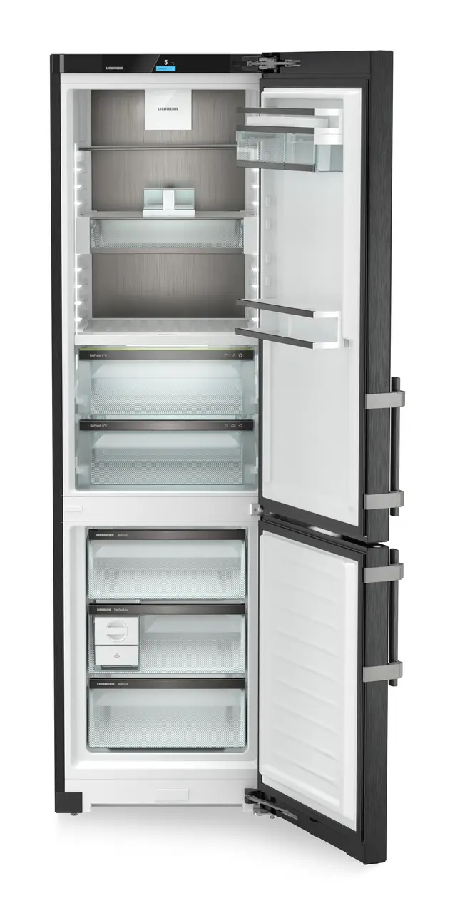 Product image, Perspective: straight open empty, Fridge-freezer with BioFresh and NoFrost, Casing colour: BlackSteel, Door colour: BlackSteel