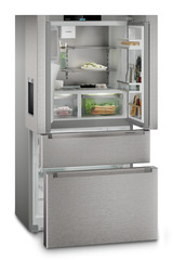 Slika izdelka, Perspektiva: Pod kotom, odprto, dekorirano, Hladilnik z zamrzovalnikom s francoskimi vrati z 2 zamrzovalnima predaloma in razpršilnikom vode in ledenih kock, Barva ohišja: srebrna, Barva vrat: nerjavno jeklo