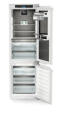 Product image, Perspective: straight open empty, Integratable fridge-freezer with BioFresh Professional and NoFrost
