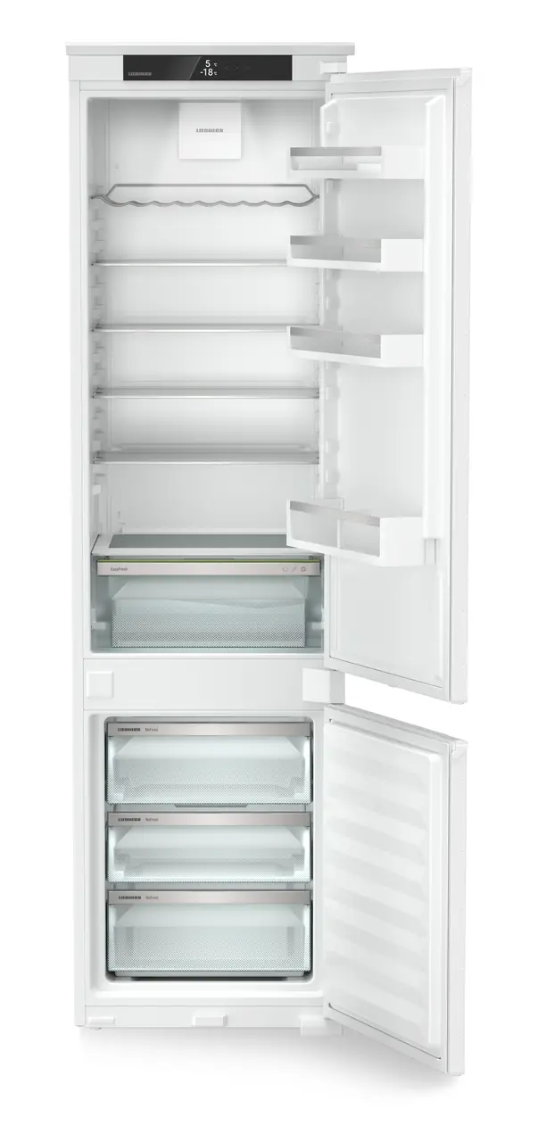 Product image, Perspective: straight open empty, Integrable fridge-freezer with EasyFresh and NoFrost