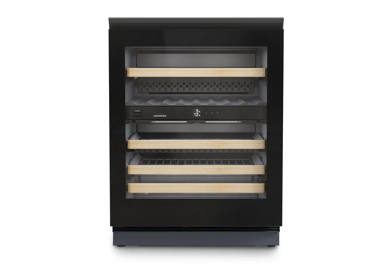 Изображение продукции, Перспектива: Прямо, с закрытой дверцей, без продуктов, Винный холодильник подходит для установки под столешницей для темперирования вина., Цвет корпуса: Антрацит