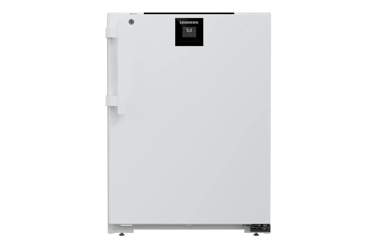 Image de produit, Perspective: Droit fermé, Réfrigérateur de laboratoire avec réfrigération par air pulsé, Couleur de l’habillage: blanc, Couleur de porte: blanc