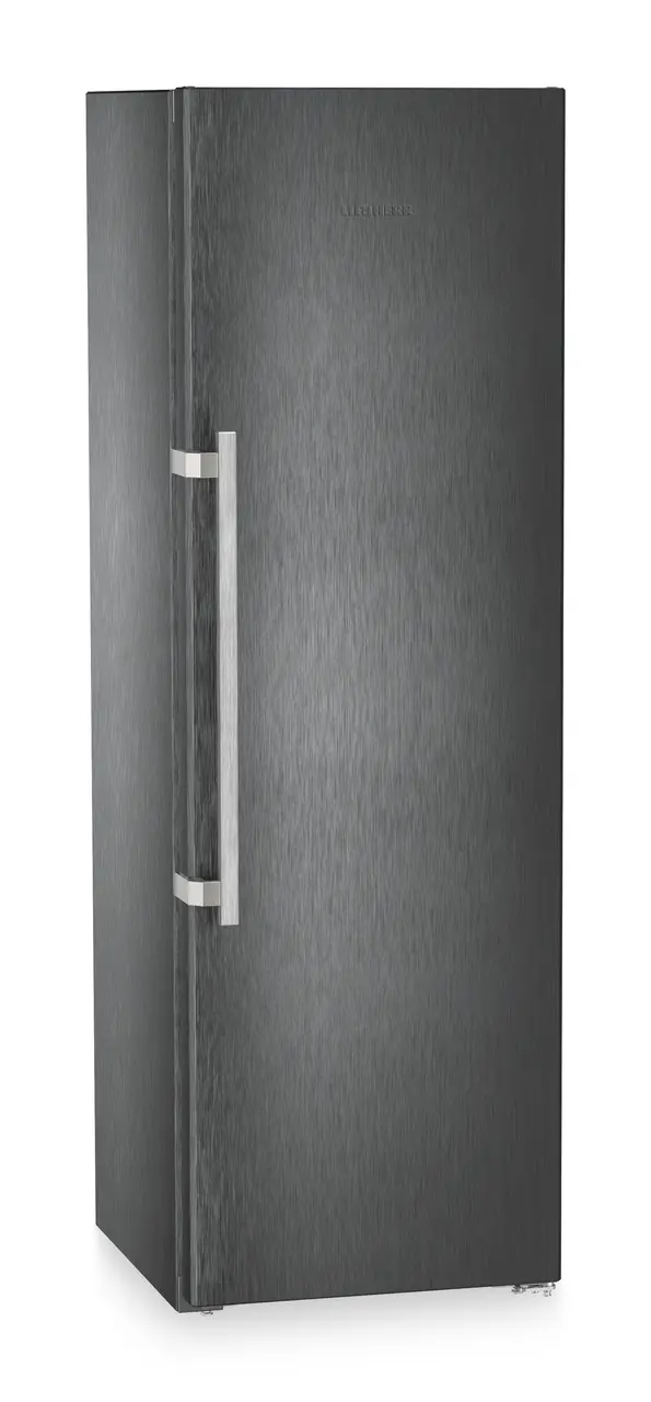 Product image, Perspective: oblique closed, Refrigerator with BioFresh, Casing colour: BlackSteel, Door colour: BlackSteel