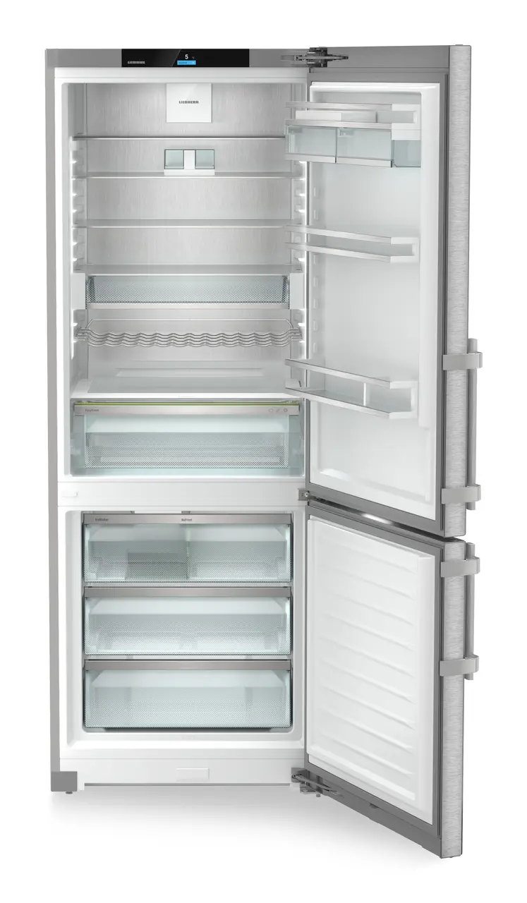 Product image, Perspective: straight open empty, Combined fridge-freezers with EasyFresh and NoFrost, Casing colour: silver, Door colour: stainless steel