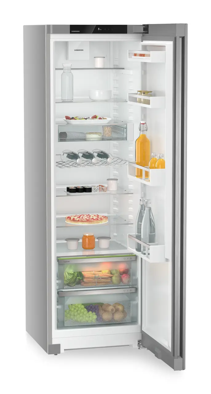 Produktbild, Perspektiv: Vinklad, öppen, fylld, Fristående kylskåp med EasyFresh