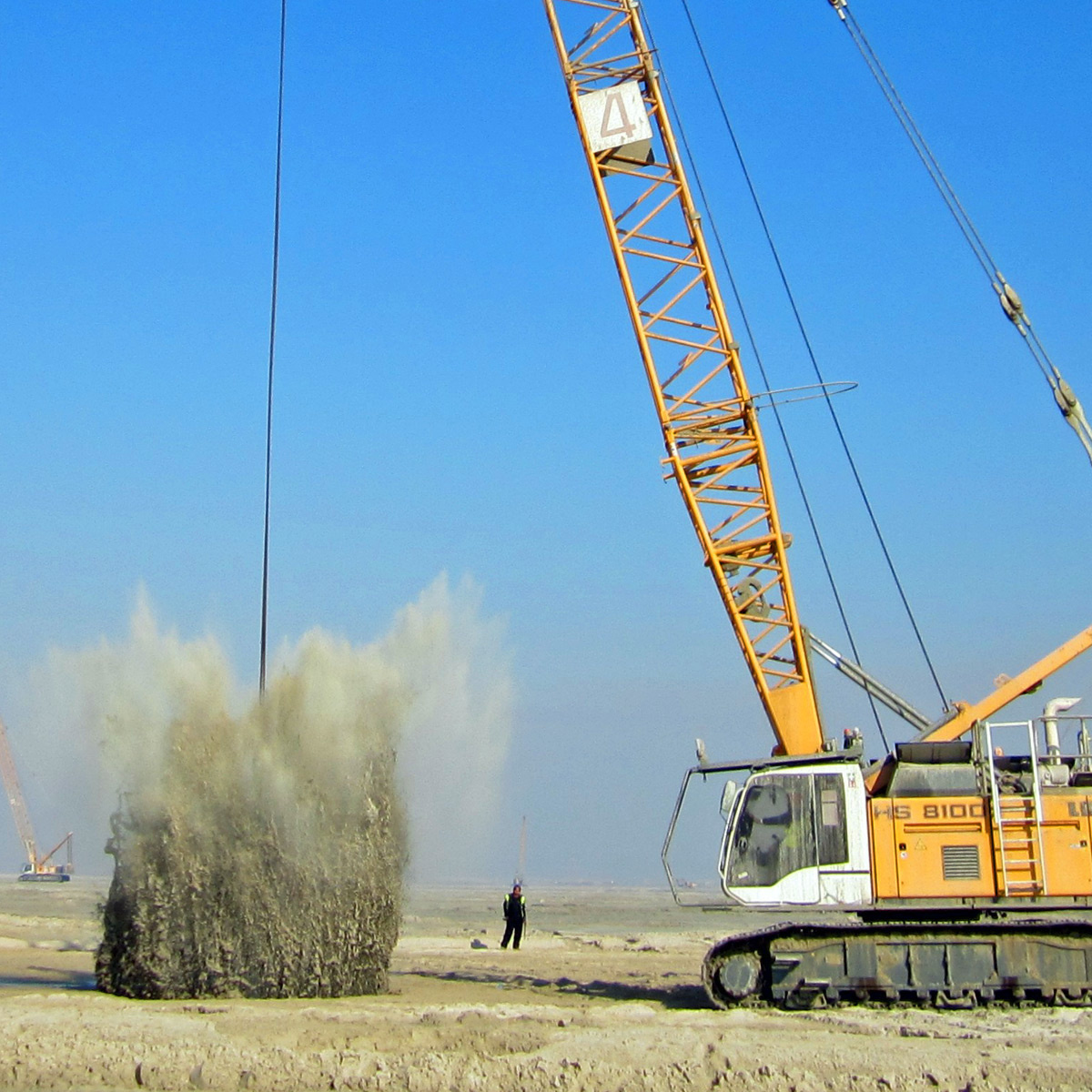 HS8040.1 デューティーサイクルクローラークレーン(HSシリーズ) - Liebherr