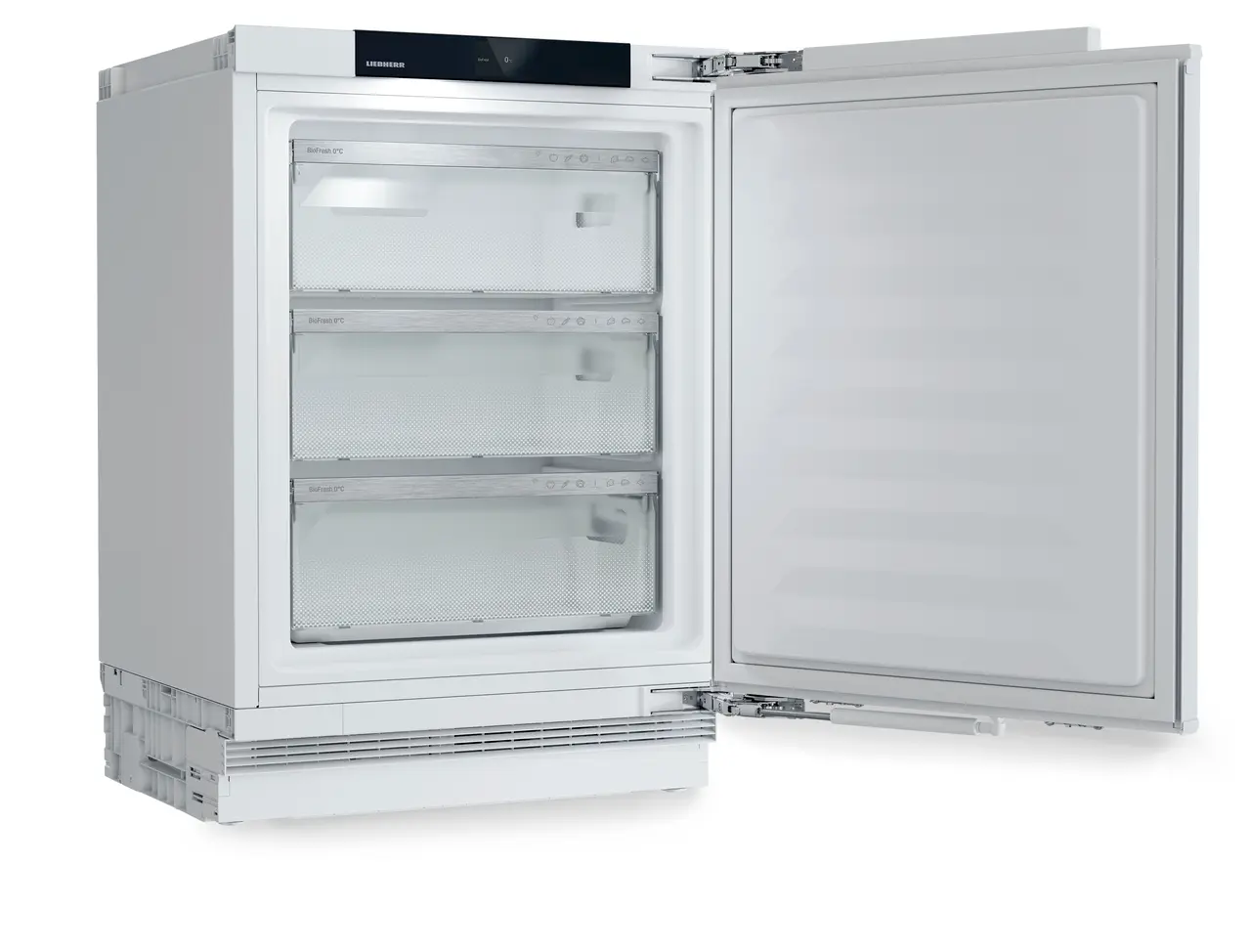 Изображение продукции, Перспектива: Под углом, с открытой дверцей, без продуктов, Полноразмерный холодильник BioFresh, подходящий для установки под прилавком.