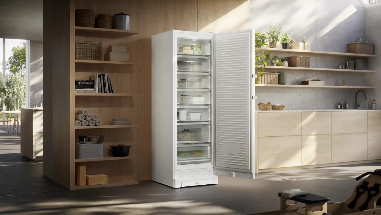 Product image, Perspective: Ambient, Freestanding freezer with BluRoX technology and NoFrost, Casing colour: white, Door colour: white