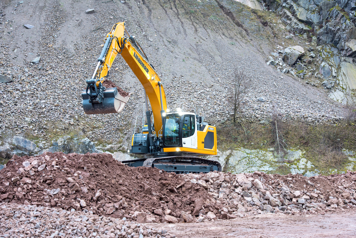 LIEBHERR R 930 LİTRONİC