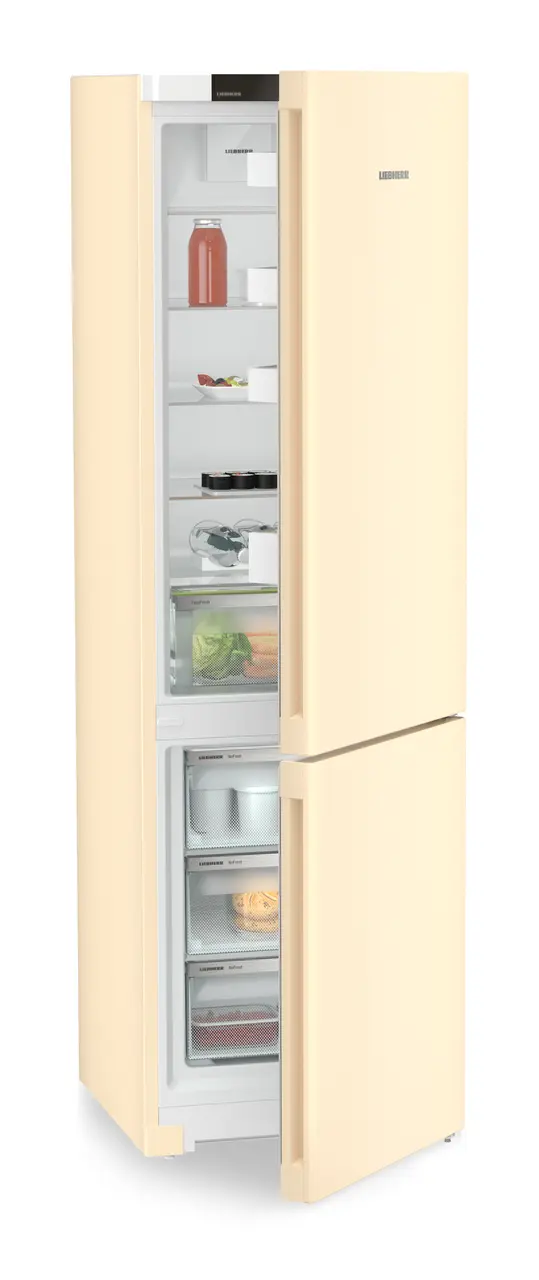 Изображение продукции, Перспектива: Под углом, с полуоткрытой дверцей, с продуктами, Комбинированный холодильник-морозильник с EasyFresh и NoFrost, Цвет корпуса: бежевый, Цвет дверцы: бежевый
