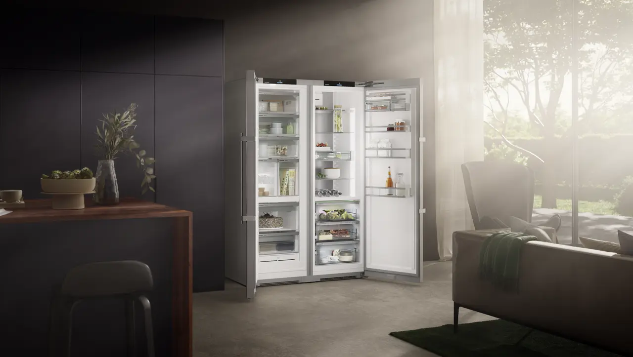 Product image, Perspective: milieu, Side-by-Side combination, Casing colour: silver, Door colour: stainless steel