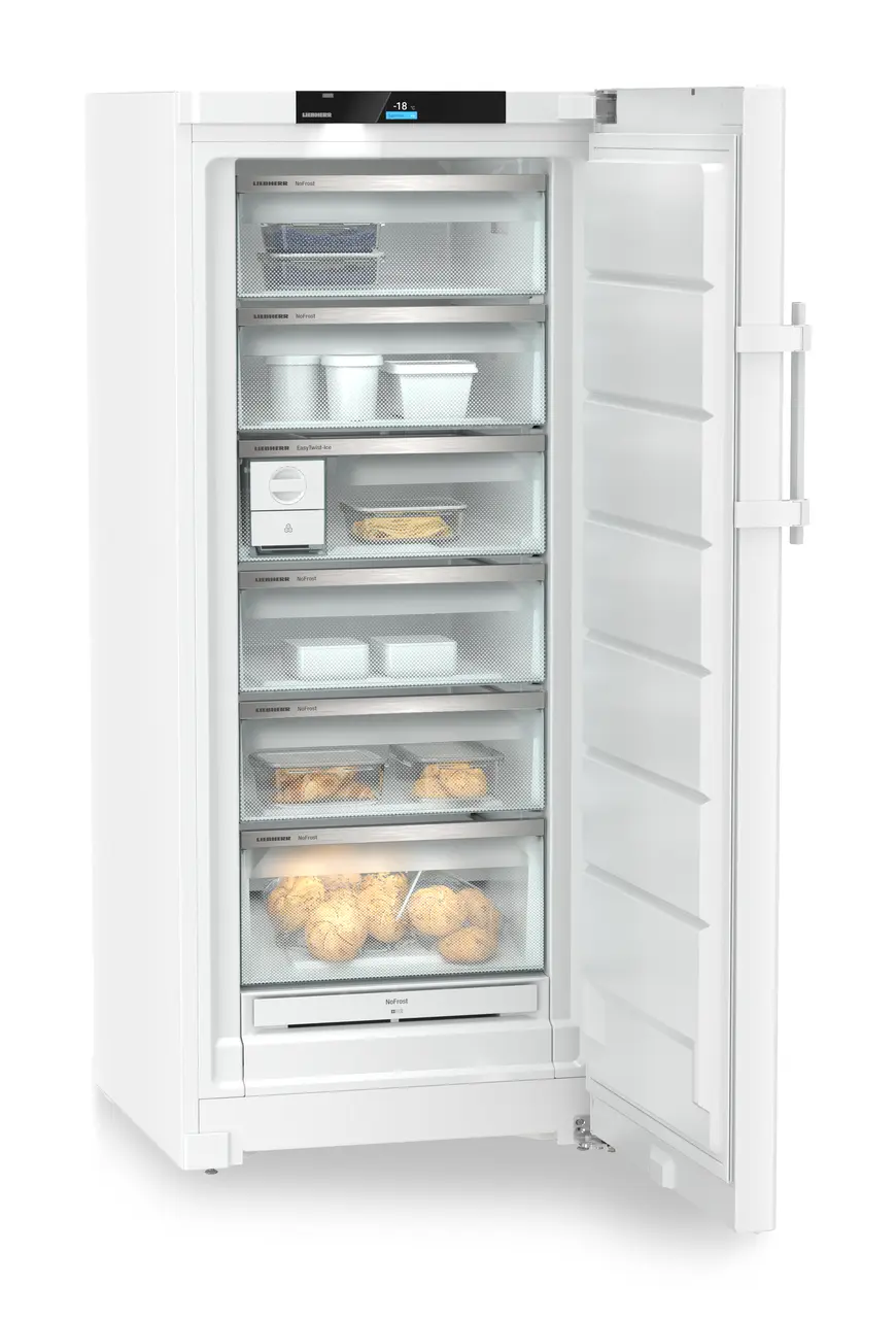 Produktbillede, Perspektiv: Skrå åben udsmykket, Fritstående fryseskab med NoFrost og EasyTwist-Ice, Kabinetfarve: Hvid, Dørfarve: Hvid