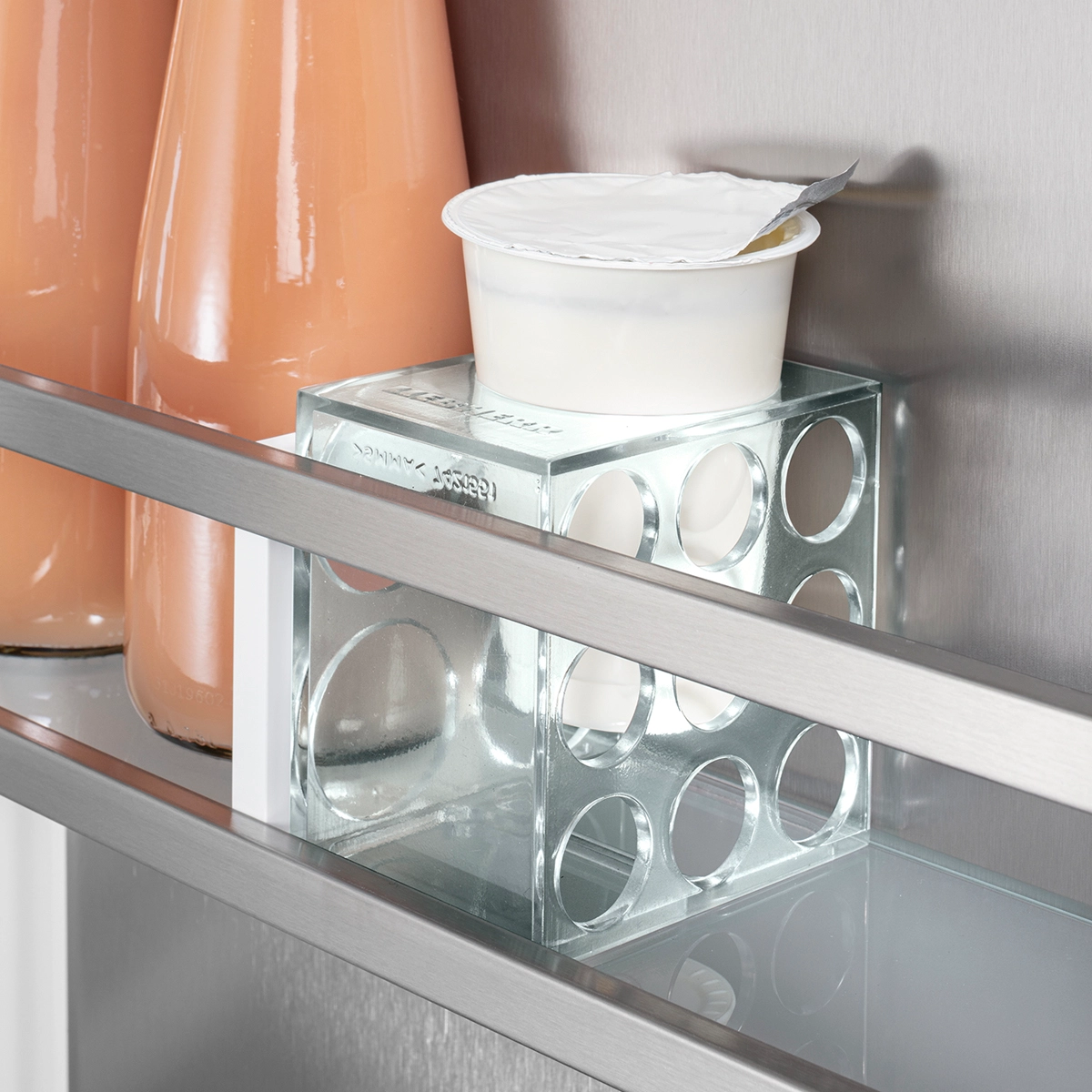 Accessory image, Perspective: Example of use