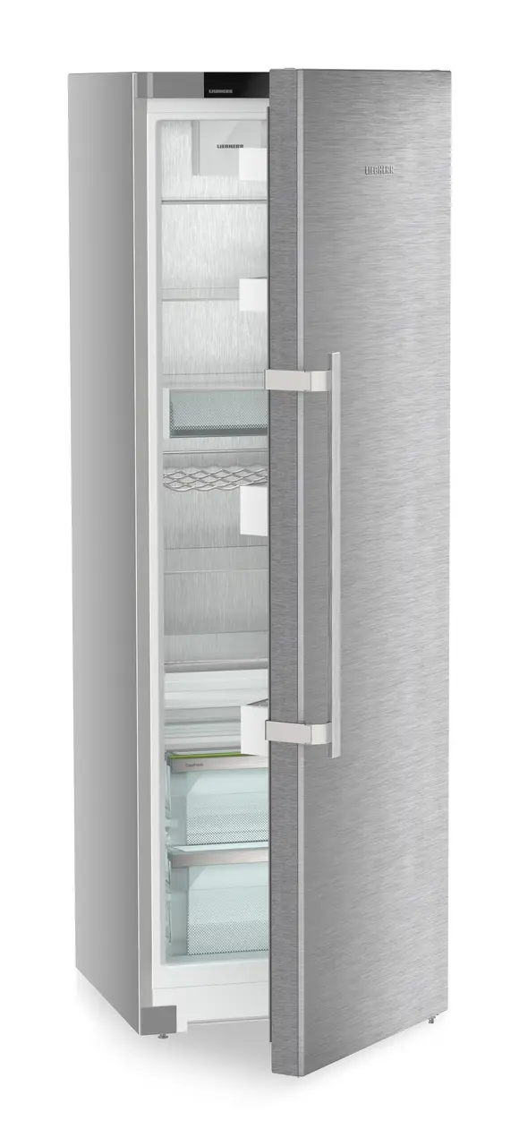 Product image, Perspective: oblique half-open empty, Freestanding fridge with EasyFresh, Casing colour: silver, Door colour: stainless steel
