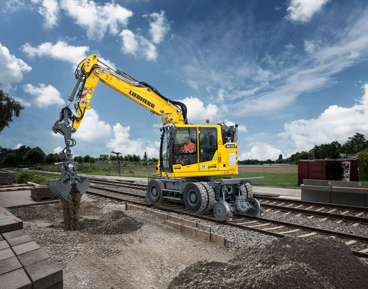 リエルパーテーション RE 25 M Litronic - Liebherr