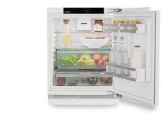 Product image, Perspective: straight open decorated, Fridge suitable for undercounter installation with EasyFresh