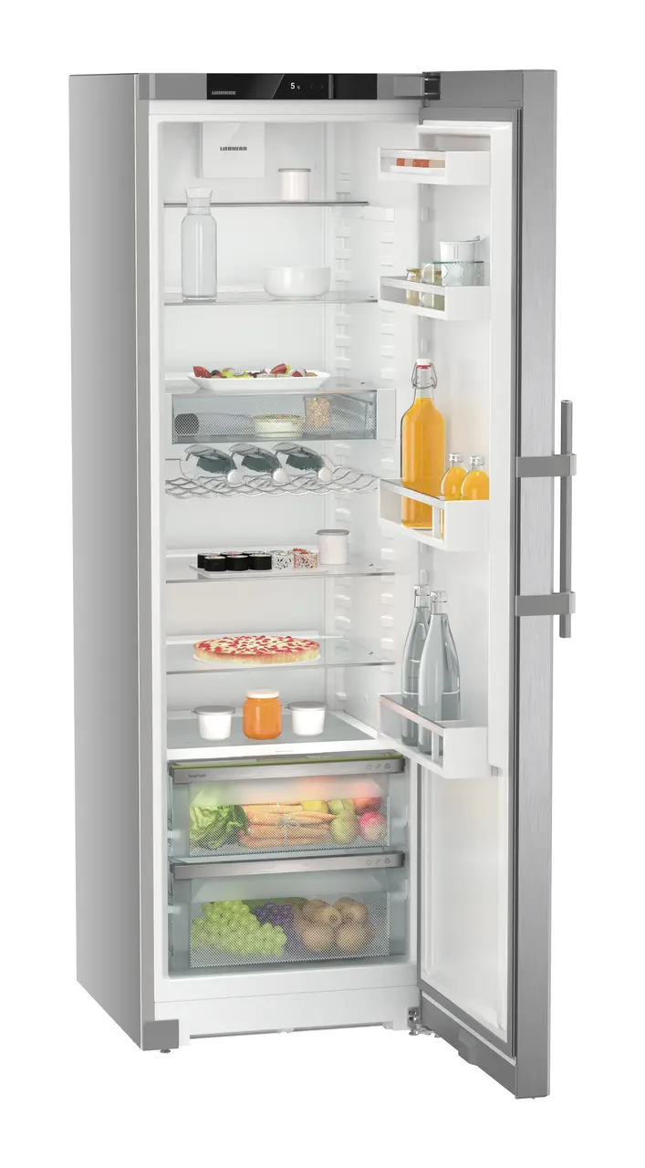 Produktbild, Perspektiv: Vinklad, öppen, fylld, Fristående kylskåp med EasyFresh