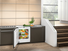 Product image, Perspective: milieu, Under-worktop, full-space BioFresh refrigerator for integrated use