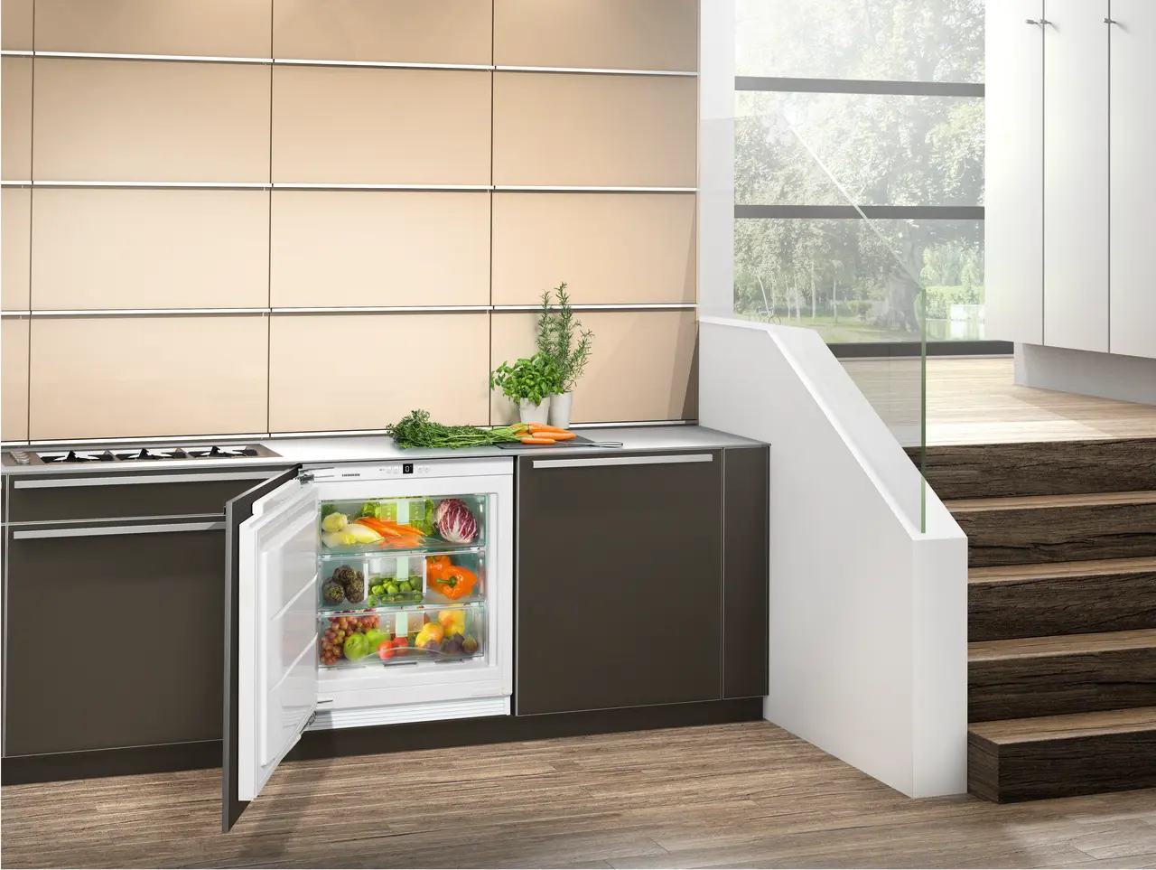 Product image, Perspective: milieu, Under-worktop, full-space BioFresh refrigerator for integrated use