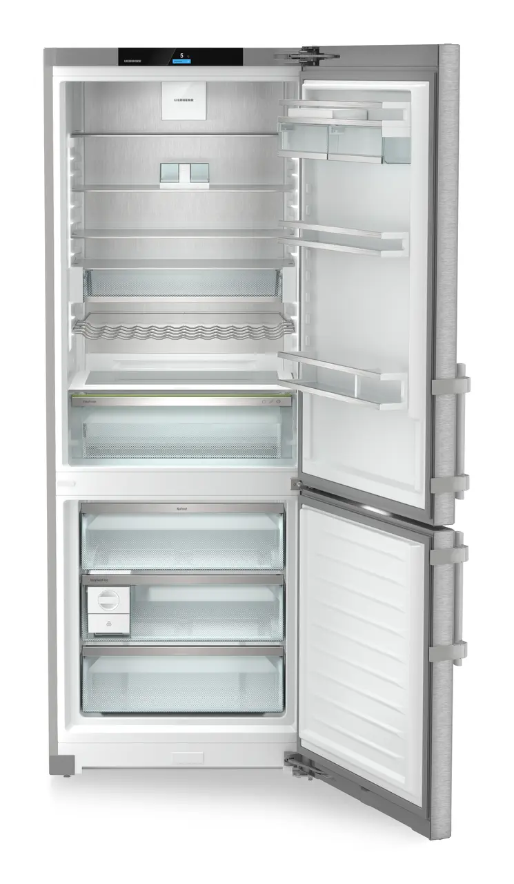 Product image, Perspective: straight open empty, Combined fridge-freezers with EasyFresh and NoFrost, Casing colour: silver, Door colour: stainless steel