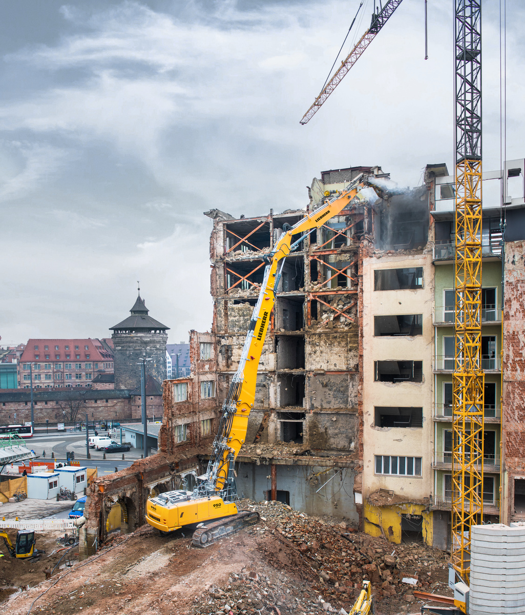 LIEBHERR R 950 DEMOLİTİON LİTRONİC