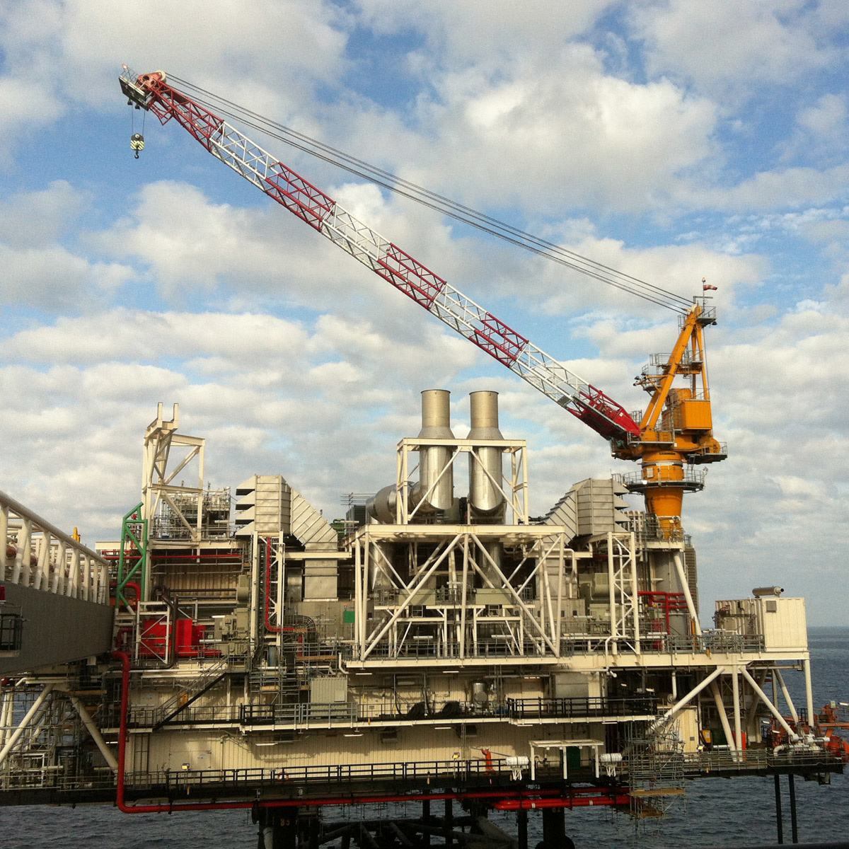 BOS 2600 Offshore Crane - Liebherr